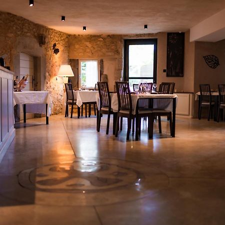 Le Relais De Pigasse Hotel Ouveillan Екстериор снимка
