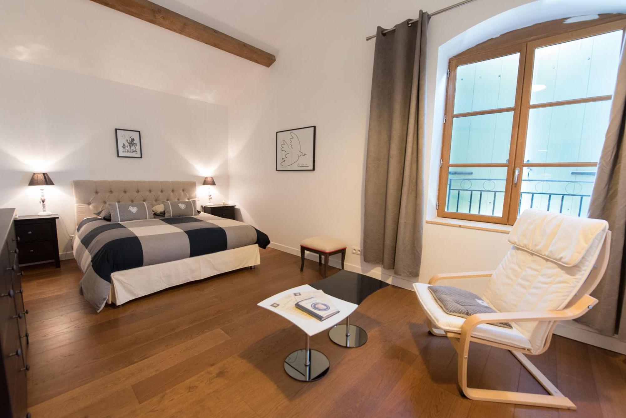 Le Relais De Pigasse Hotel Ouveillan Екстериор снимка